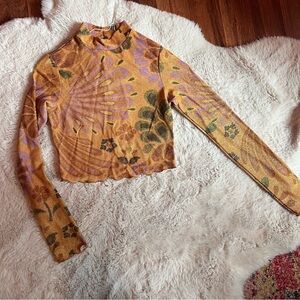 Farm Rio Shiny Cropped Blouse
